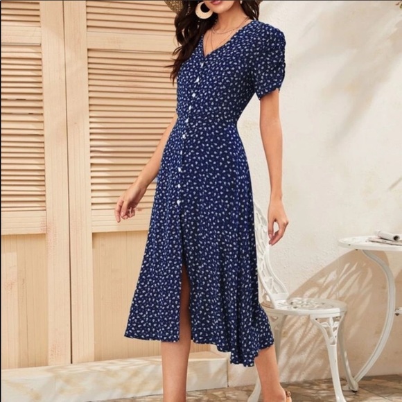 SOLD SOLD OUT Boho floral dress (8-10 LRG) - Picture 4 of 6